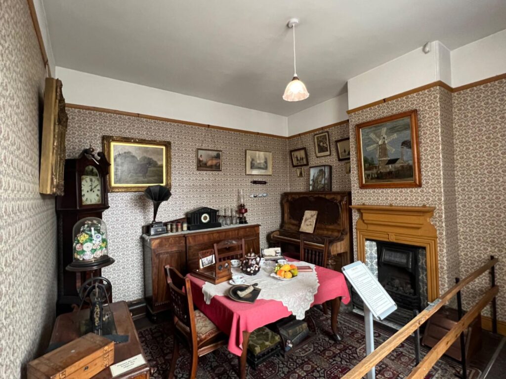 Photograph of a recreation of a room in the Museum of Lincolnshire Life.