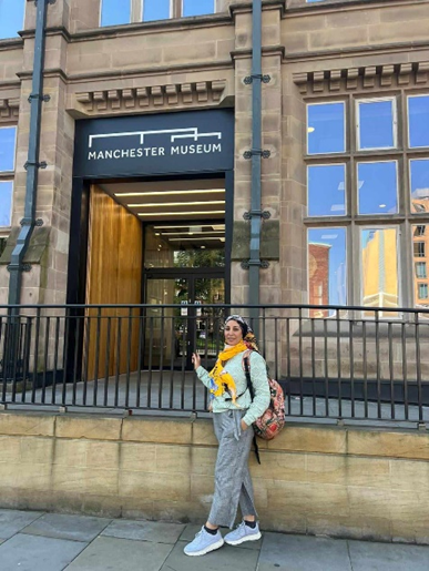 Nagwa in front of Manchester Museum